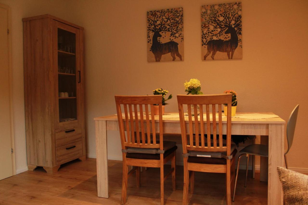 Ferienwohnung Conni 헬렌탈 외부 사진