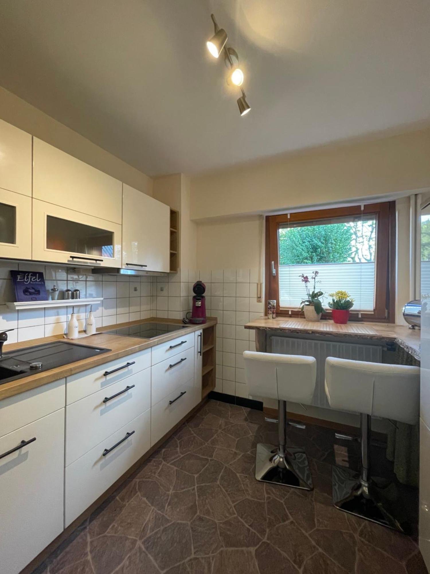 Ferienwohnung Conni 헬렌탈 외부 사진